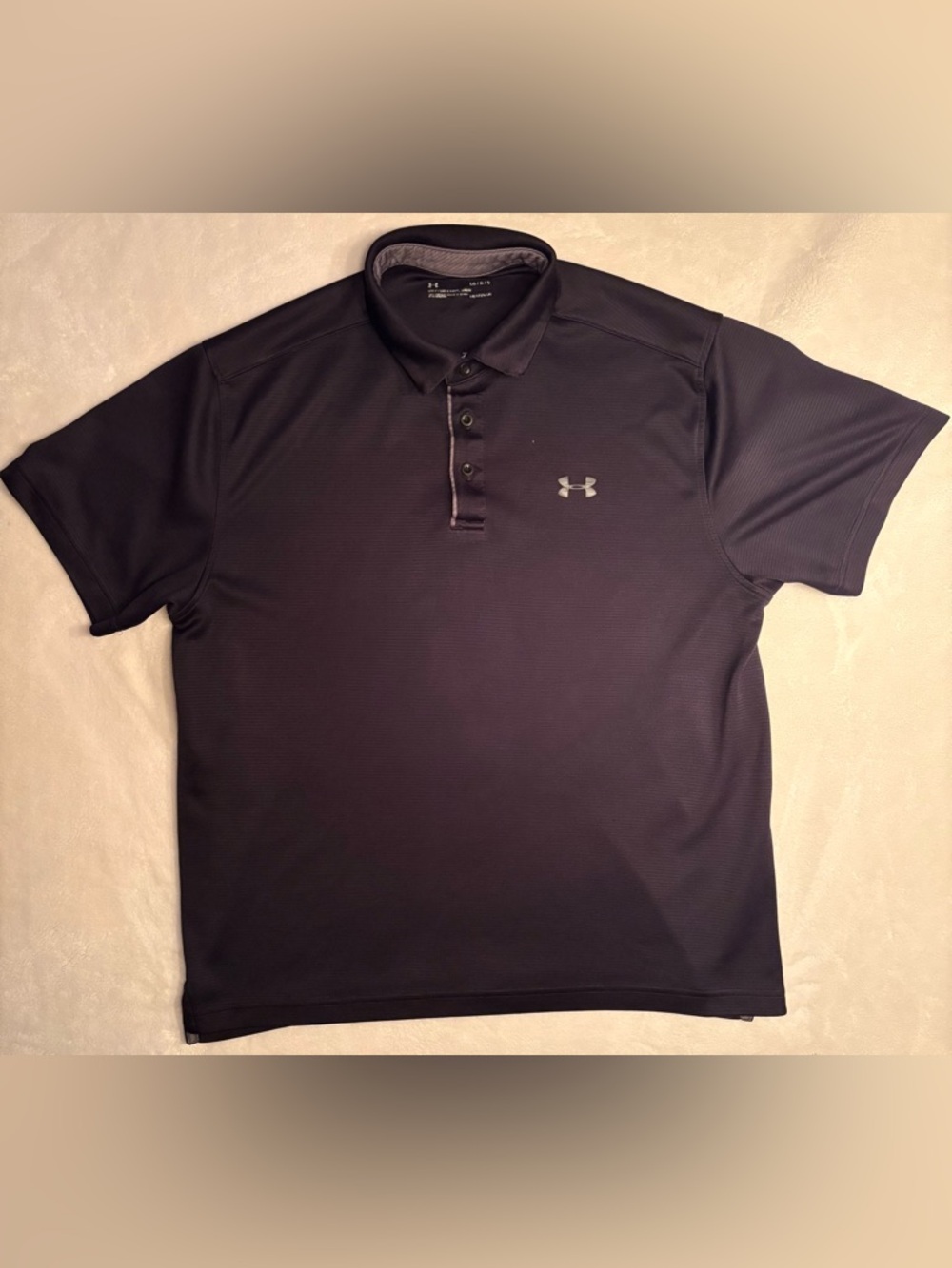 Under Armour | Large | Solid Black HeatGear Short Sleeve Golf Polo